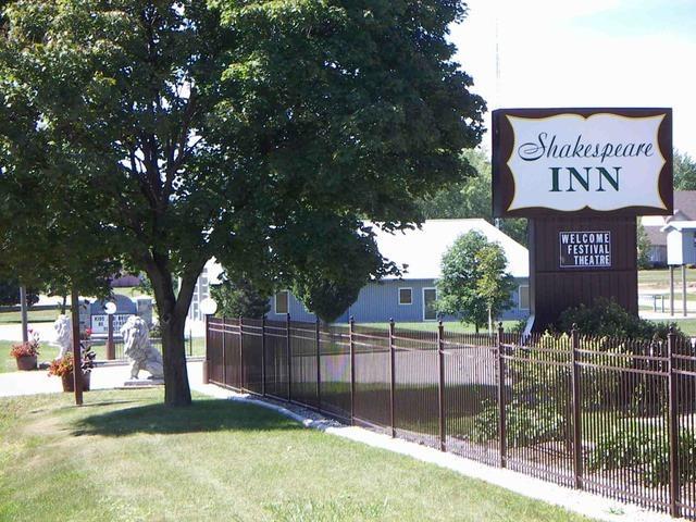 Hotel Shakespeare Inn Shakespeare